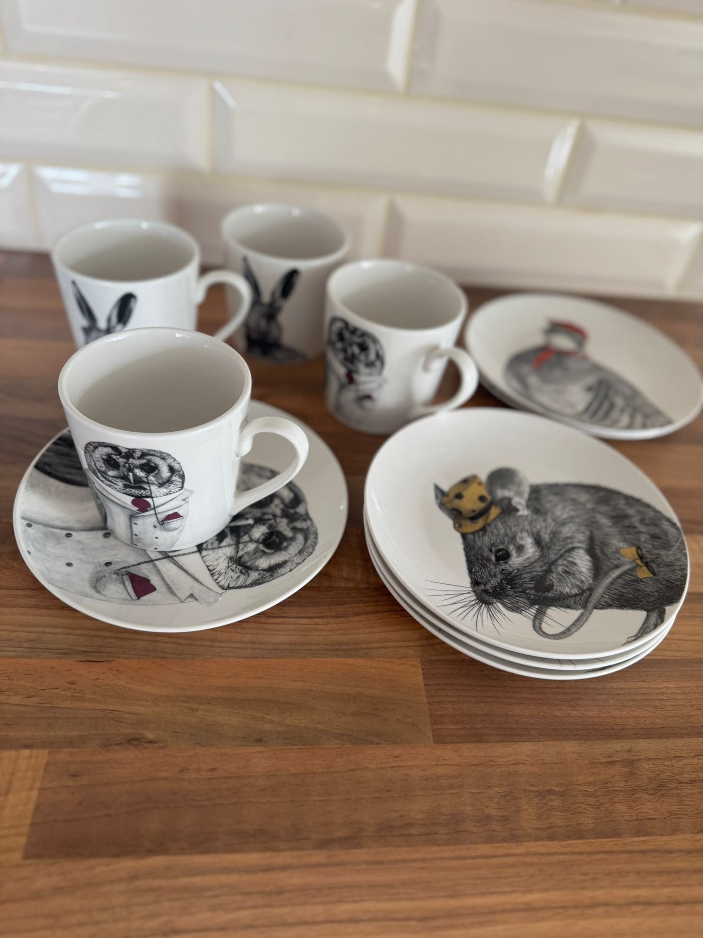 Crockery set for 6