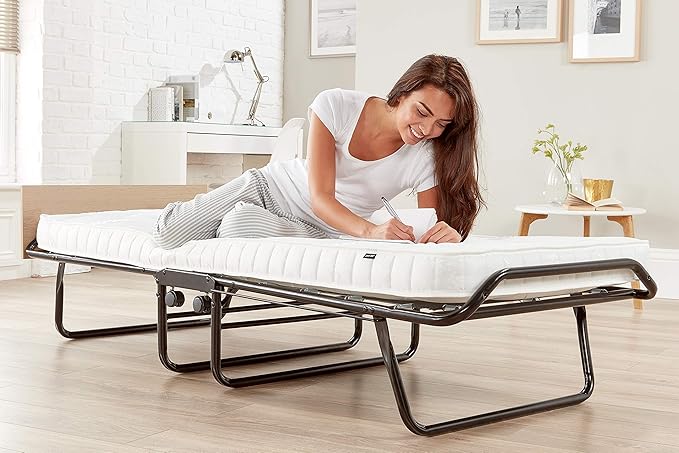 Folding Bed with Nattrass