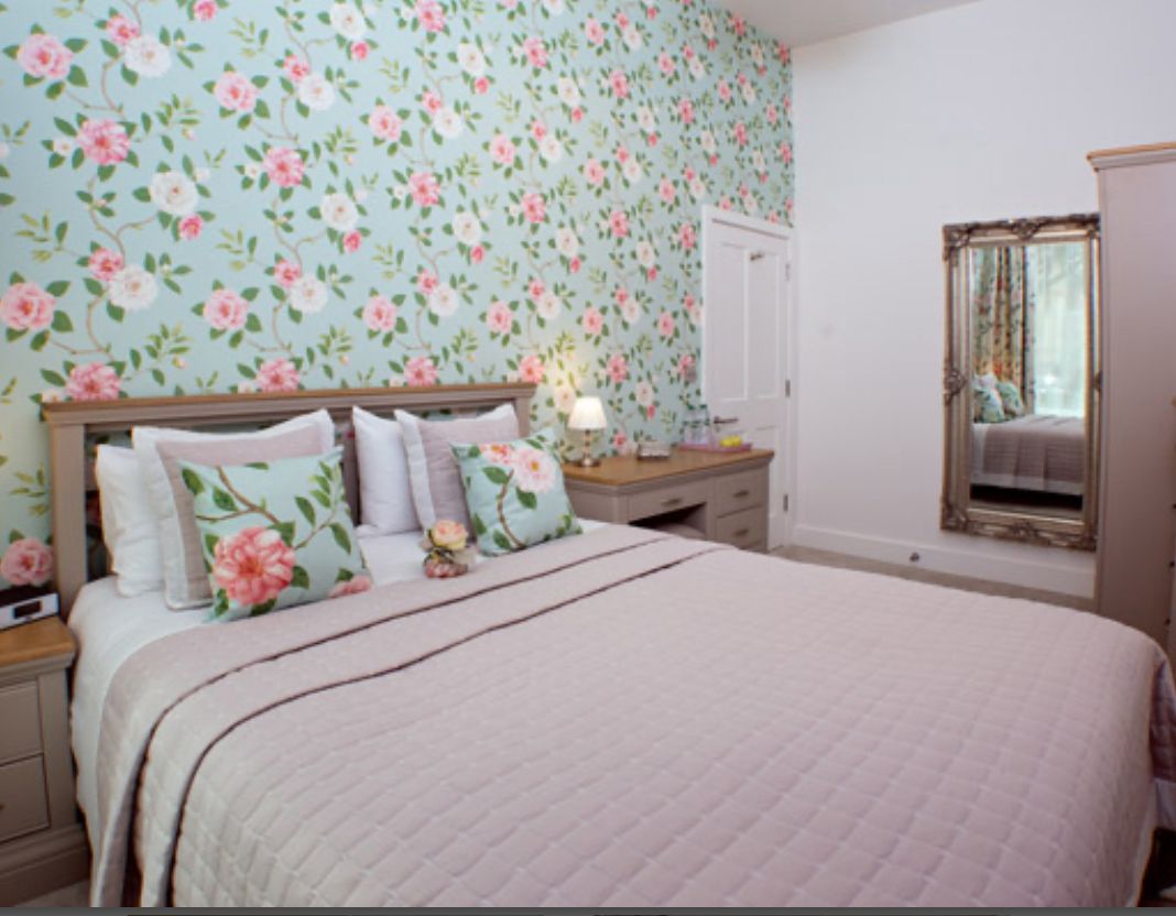 Bedspread & Pillows set